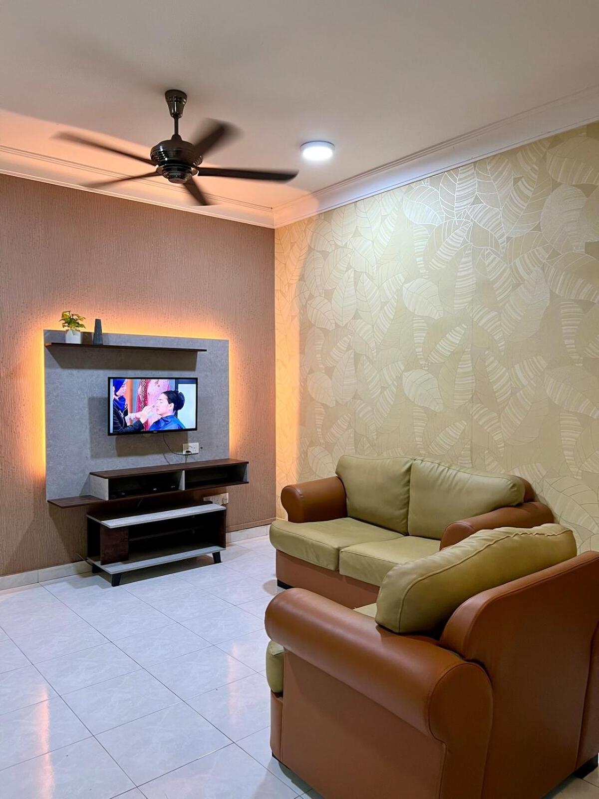 Rini Utama Homestay Skudai Luaran gambar
