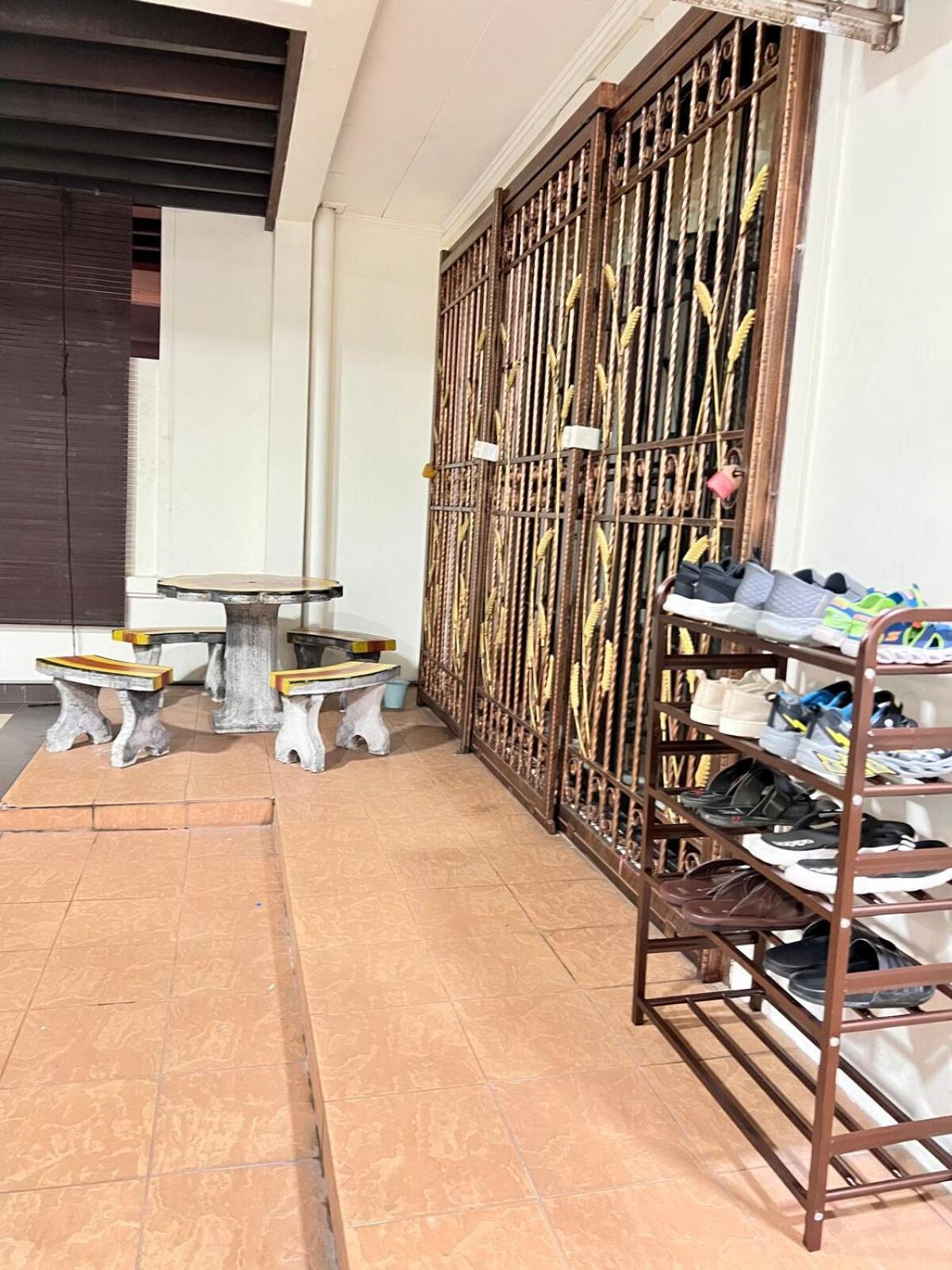 Rini Utama Homestay Skudai Luaran gambar