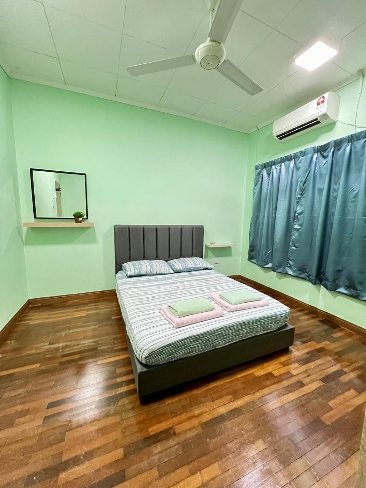 Rini Utama Homestay Skudai Luaran gambar