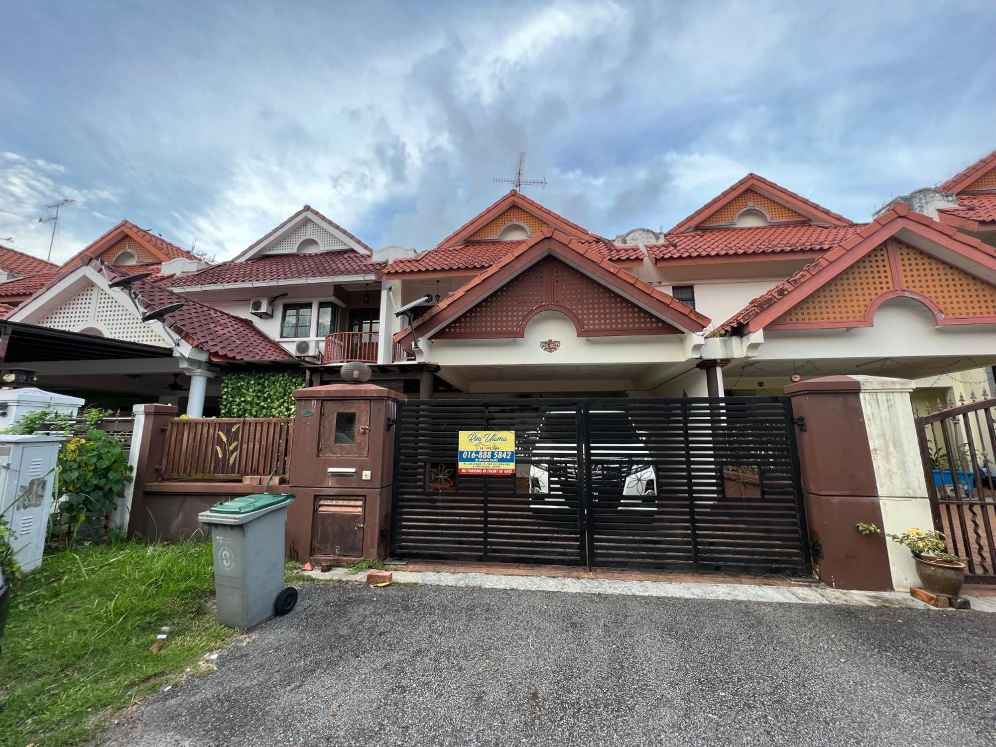 Rini Utama Homestay Skudai Luaran gambar